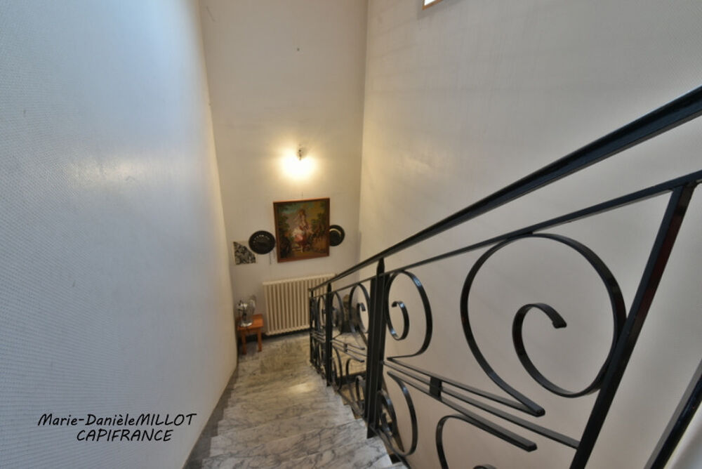Vente Maison IMMEUBLE composé d'une Maison de 6 pièces et d'un local commercial à MONTSURS (53) Montsurs