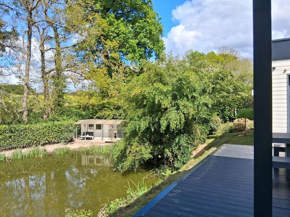 Magnifique maison d'architecte de 150m2 avec son gîte de 53m2, sur un terrain de 2 369m2