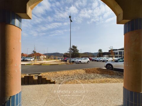 ST MAURICE L'EXIL  MURS COMMERCIAUX LIBRES  ESPACE COMMERCIAL 80000 38550 Saint maurice l exil