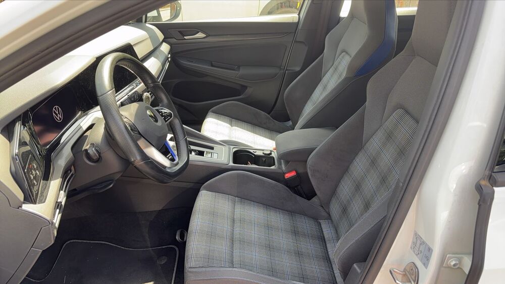 Golf VIII 1.4 TSi 245 Plug in Hybrid 150 DSG6 GTE - Automatique 2021 occasion 20260 Calvi