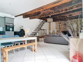  Proprit/chteau  vendre 4 pices 109 m