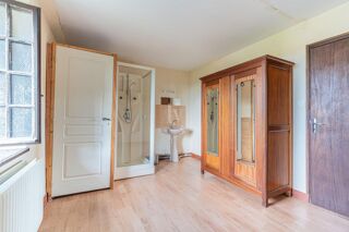  Maison � vendre 9 pi�ces 360 m�