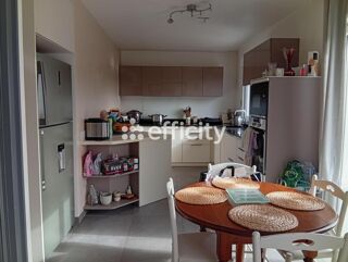  Maison � vendre 10 pi�ces 217 m�