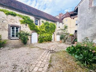  Maison  vendre 8 pices 220 m