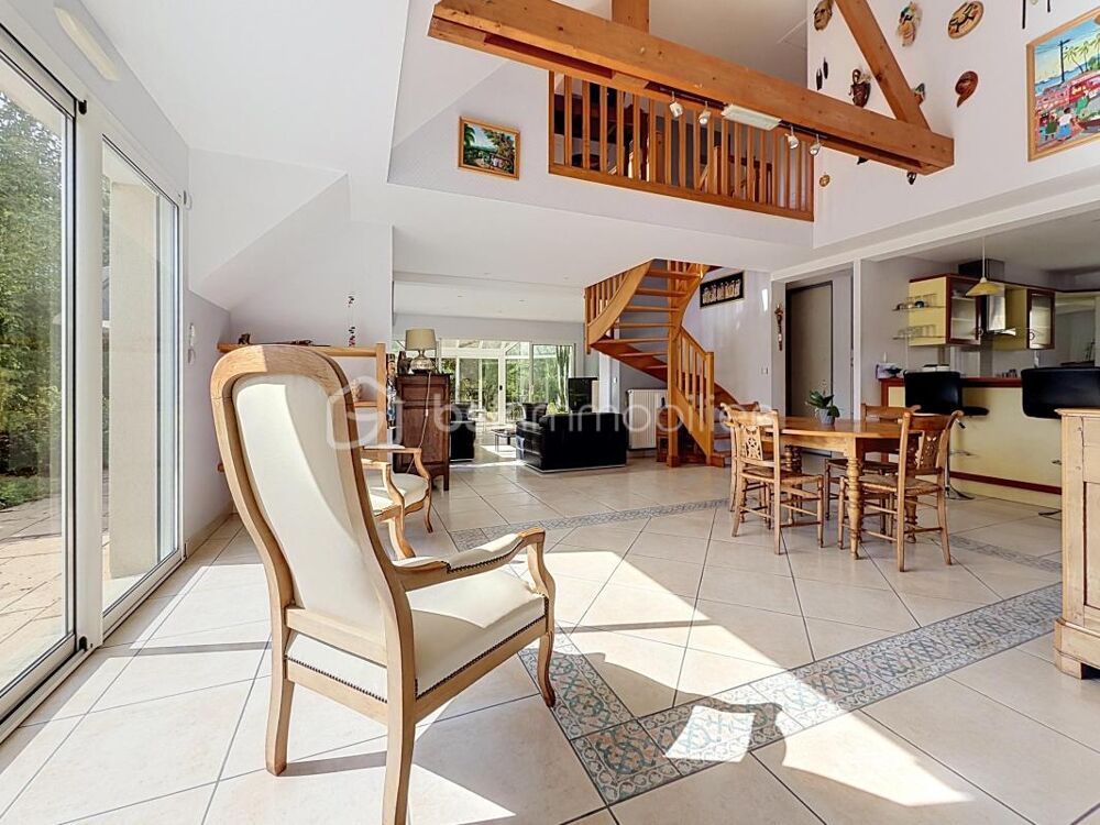 Vente Maison Maison contemporaine avec double garage et sous sol complet ! Quibou