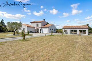  Villa à vendre 8 pièces 309 m²