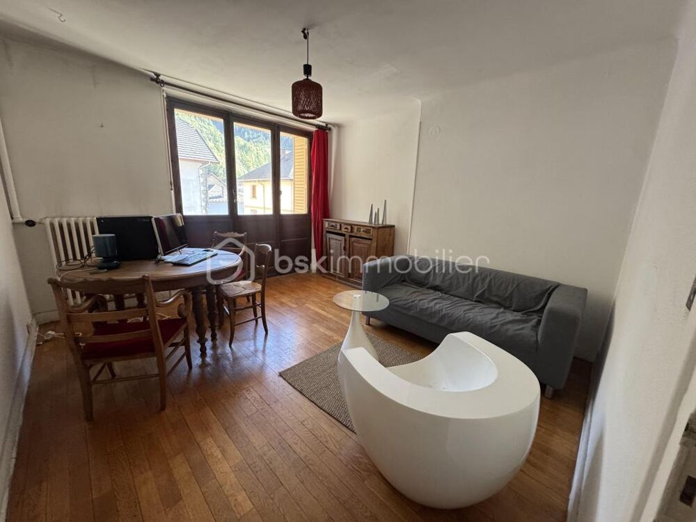 Vente Appartement AppartementT3 de 45 m² à rénover, centre-ville, idéal investisseur Modane