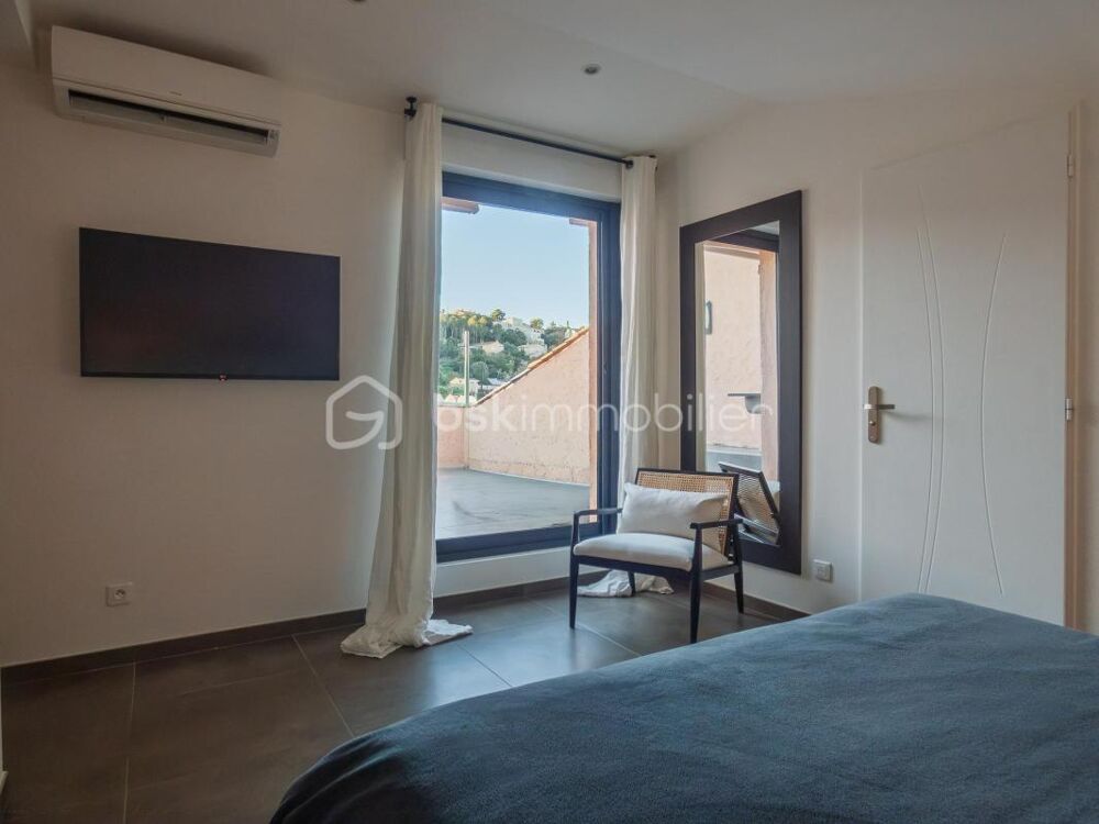 Appartement à vendre 2 pièces - Saint-Raphaël (83)