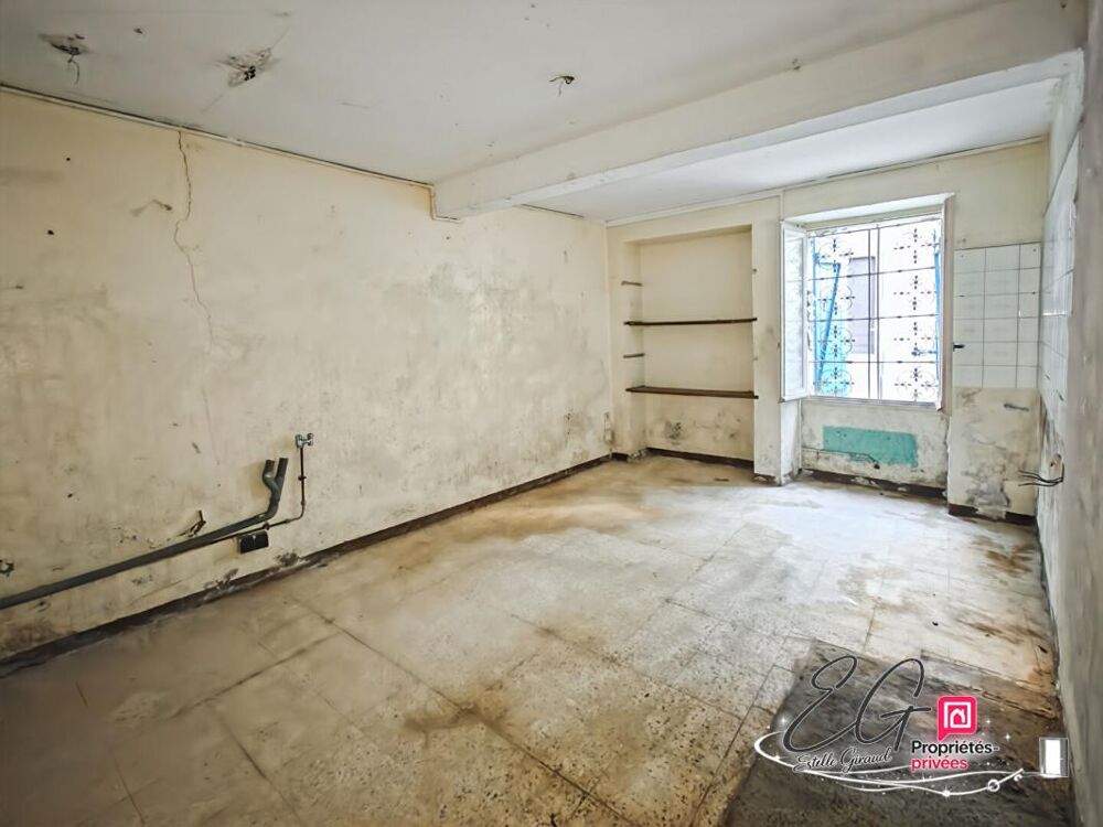 Laure Minervois, Projet de rénovation : maison de village avec extérieur et garage