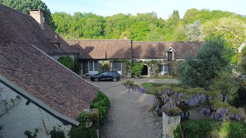   Propri�t� de charme bord de rivi�re 242m� Propri�t�/ch�teau - 7 pi�ce(s) - 242 m�