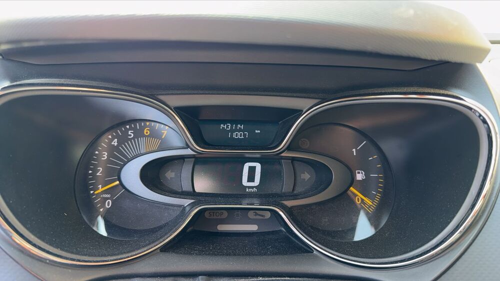 Captur 0.9 TCe 90 Life 2014 occasion 06300 Nice