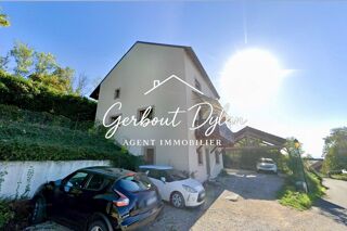  Immeuble à vendre 10 pièces 240 m²
