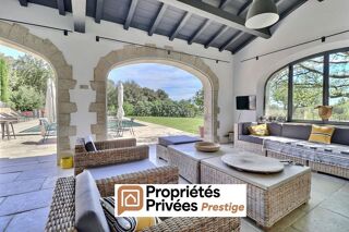  Propriété/château à vendre 9 pièces 255 m²