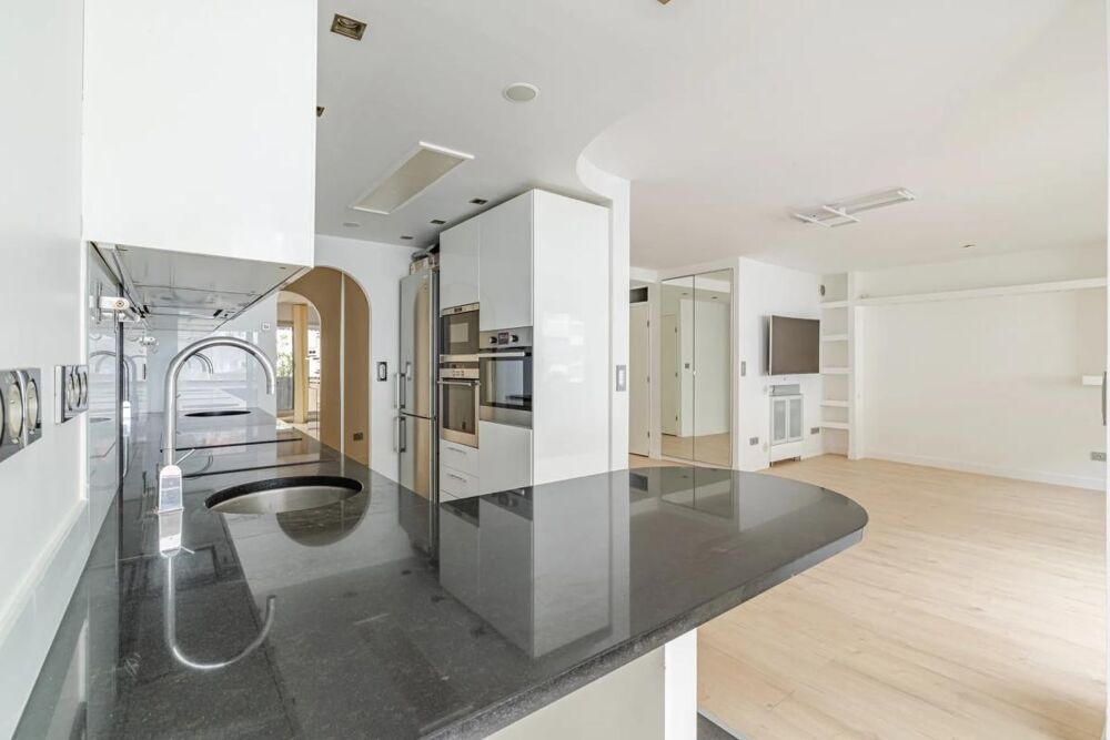 Vente Appartement Appartement 4 pièces de 98 m² à Paris Paris 19