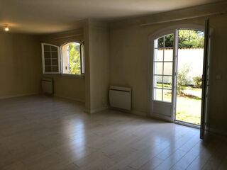  Maison � louer 6 pi�ces 160 m�