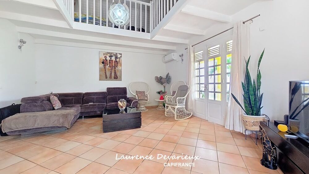 Vente Maison Maison à vendre 5 pièces VUE MER Saint Claude (971) Saint claude