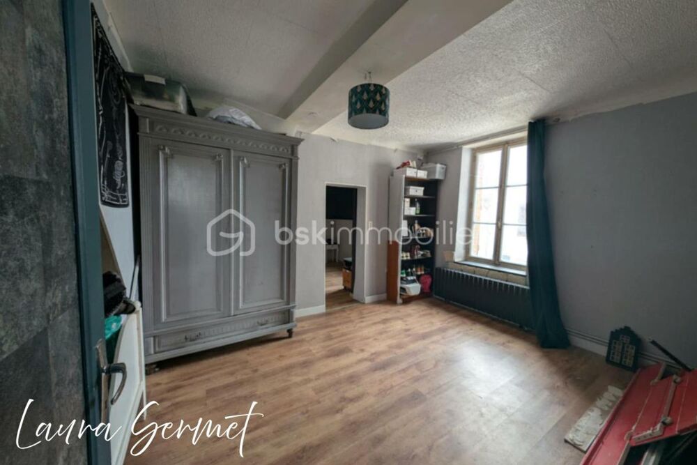 Maison de campagne de 115 m²  6 chambres  a rénover