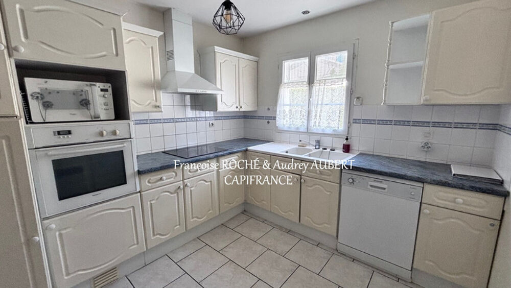 Vente Maison Maison 88m2 - plain-pied - 4 pièces - 3 chambres - garage - jardin clos à SAINTES (17)- Quartier La Fenètre Saintes