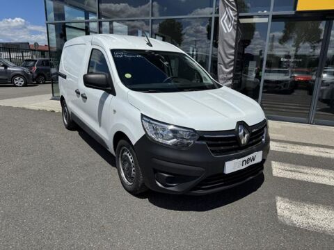 Express VAN BLEU DCI 75 - 22 CONFORT 2022 occasion 42210 Bellegarde-en-Forez
