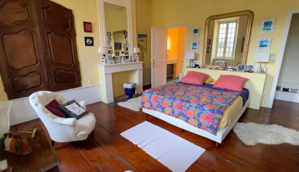 � vendre  Propri�t�/ch�teau Chaum (31440)