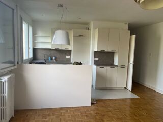  Appartement à louer 3 pièces 55 m²