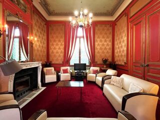  Maison  vendre 9 pices 326 m