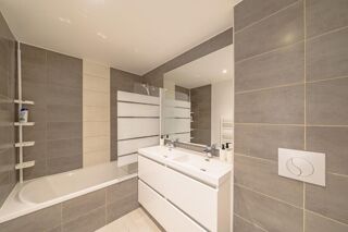  Appartement � vendre 4 pi�ces 100 m�