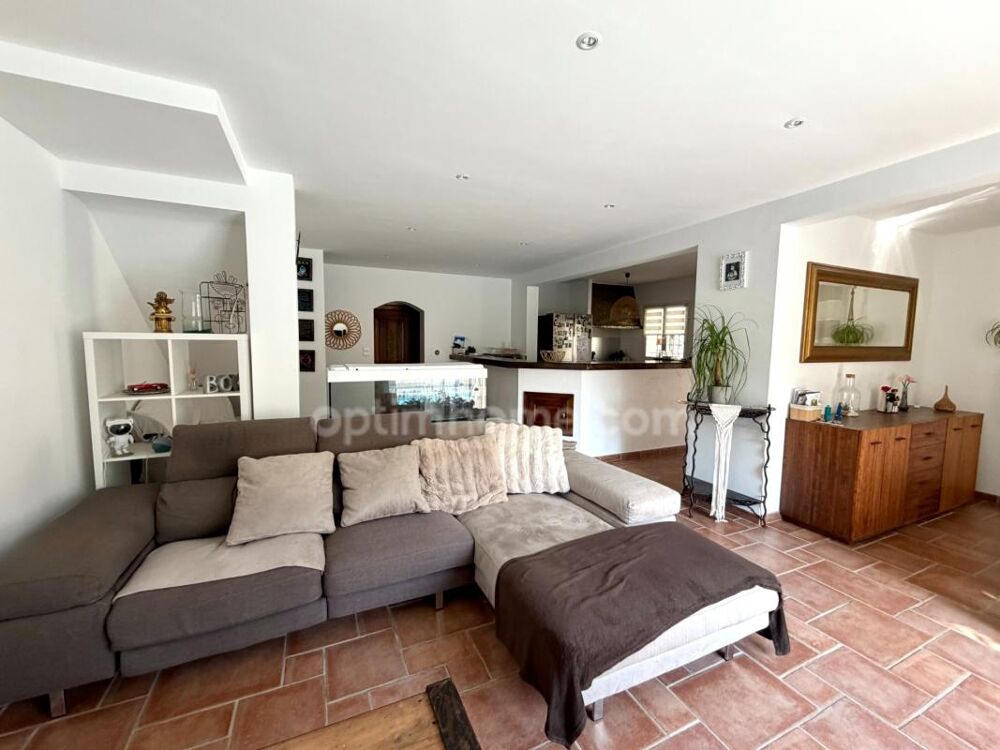 Vente Maison MAISON INDIVIDUELLE 5 PIÈCES. AVEC PISCINE ET GARAGE AIGUE-MORTES Aigues mortes
