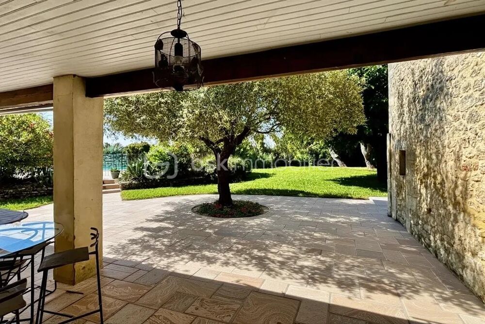 Craquez pour le charme incomparable de cette maison provençale
