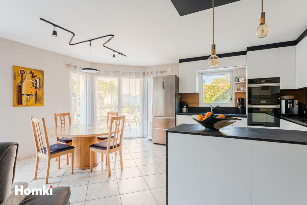 Vente Maison Maison T6 à vendre – 136 m2Loi Carrez (155 m² au sol) – La Chapelle-sur-Erdre La chapelle sur erdre