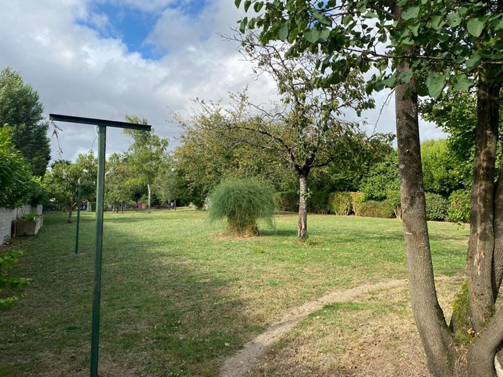 Vente Maison Maison Prahecq 6 pièce(s) 129 m2 Prahecq