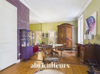 Vente Appartement Appartement duplex avec patio privatif en vente à Bordeaux 33000 Bordeaux