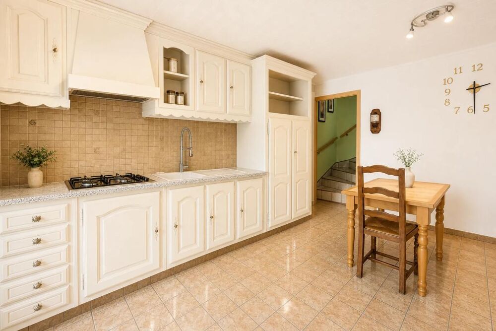 Vente Maison Maison de 5 pièces de 170 m² à Millières Millieres