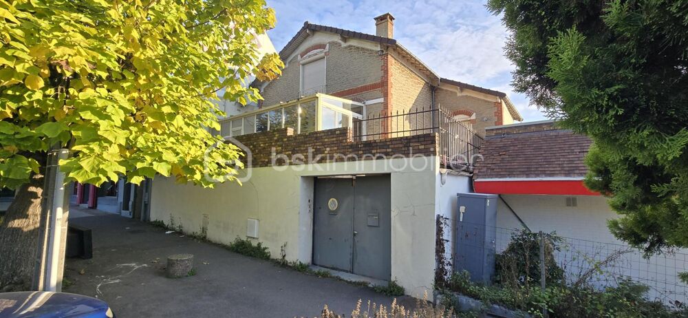 Vente Maison Maison ancienne avec grand local Corbeil essonnes