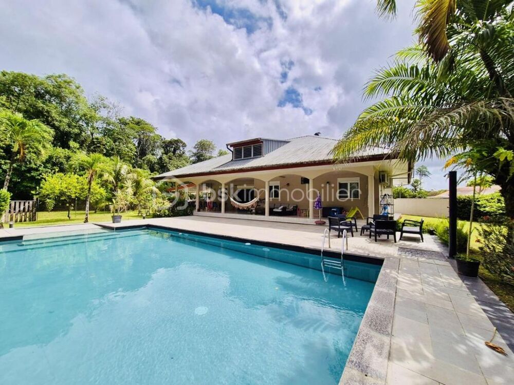 Superbe villa T4 de 200m2 à Matoury