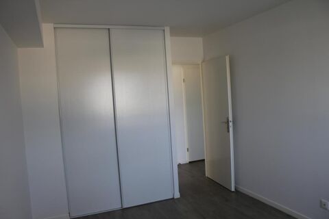 Appartement  louer 3 pices 64 m