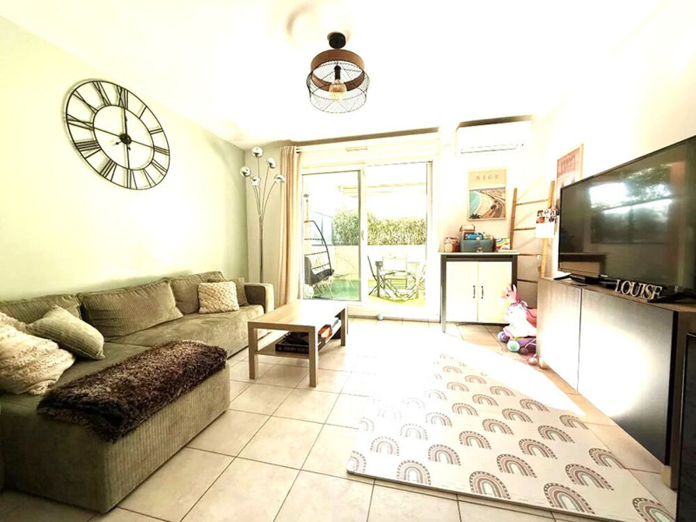 Vente Appartement Appartement à vendre 4 pièces SAINT ISIDORE (06) Saint isidore