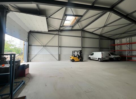   PARC ALATA - LOCATION LOCAL D'ACTIVITE 250 M² 