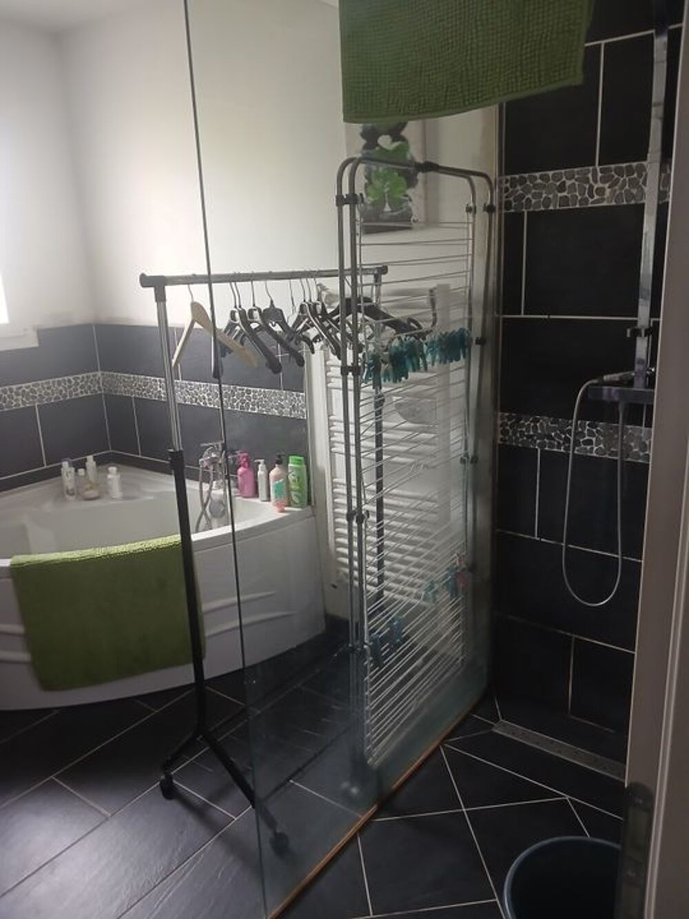 Location Appartement Chambre de 10m2 à louer sur Feuges Feuges