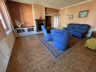  Maison  vendre 8 pices 165 m