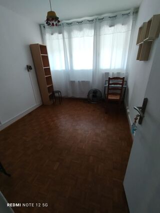  Appartement à louer 3 pièces 71 m²