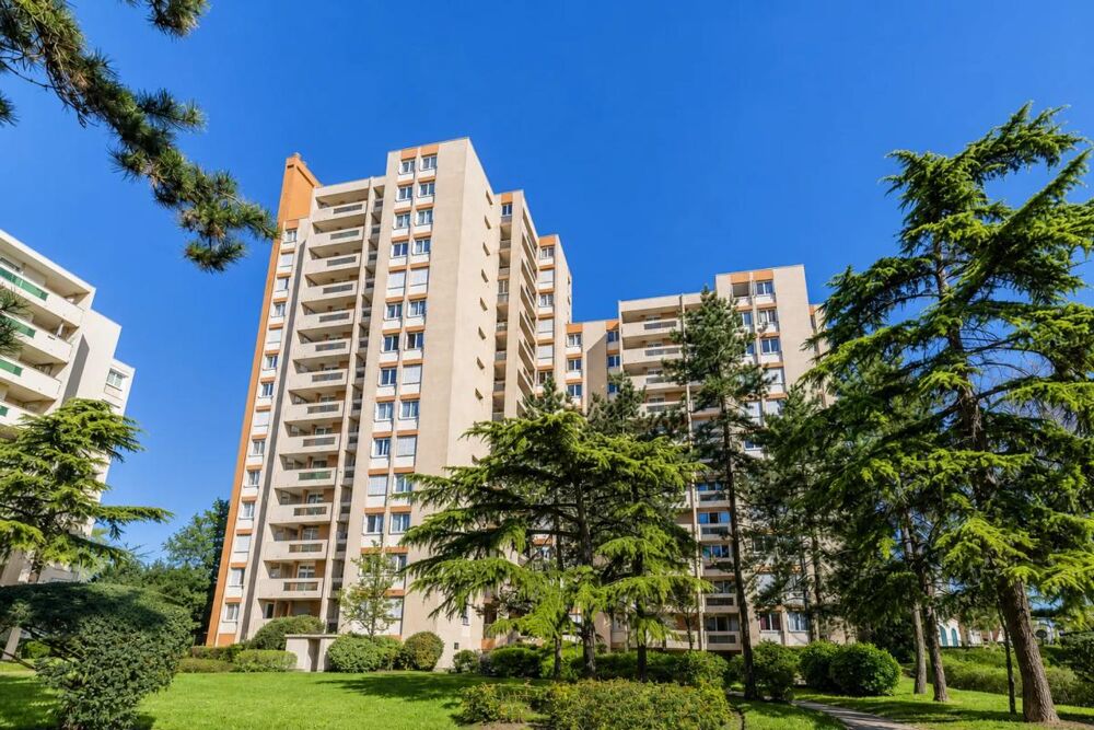 Lumineux T2 avec balcon à Épinay-sur-Seine