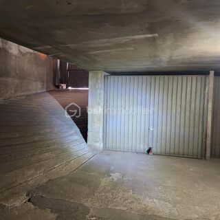  Parking / Garage � vendre 12 m�