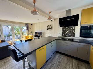  Maison  vendre 4 pices 75 m