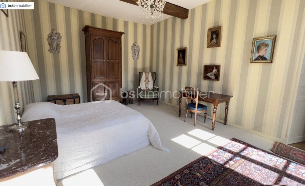 � vendre  Propri�t�/ch�teau Bordeaux (33000)