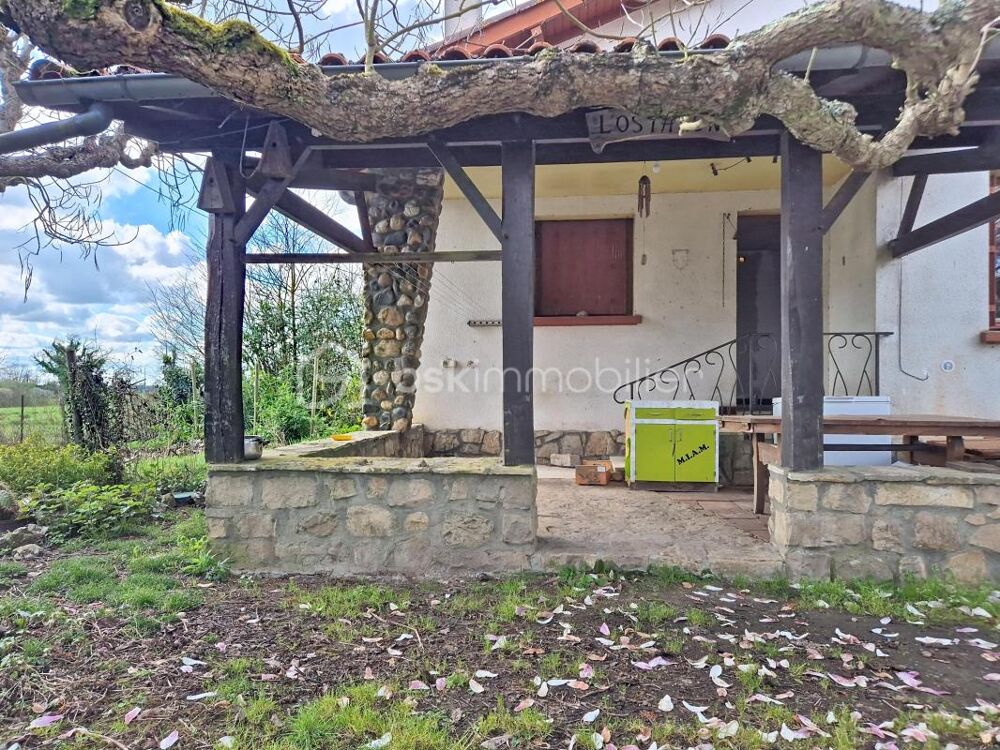 Vente Maison Maison à rénover avec terrain de 6 200 m² Castelsarrasin Castelsarrasin