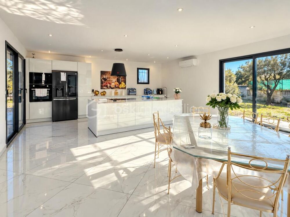 Vente Villa Maison 141 m² – 2 chambres – Terrain 3 015 m² – Potentiel évolutif Saint mitre les remparts