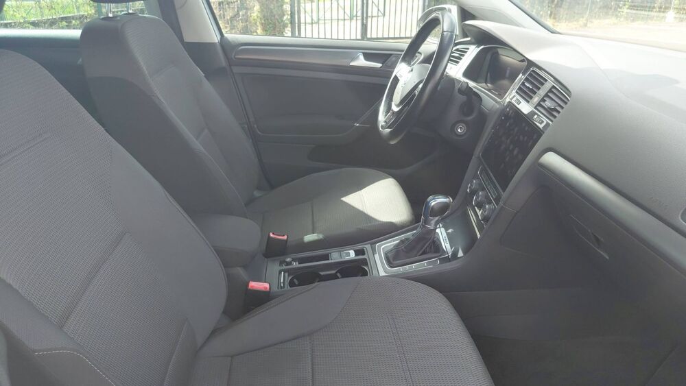 Golf 136 100 kWh E- - Automatique 2019 occasion 97460 Saint Paul