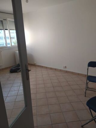 Appartement à louer 1 pièce 26 m²
