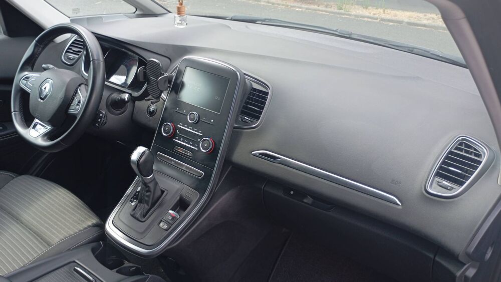 Sc&eacute;nic 1.7 Blue dCi 120 EDC6 Business - Automatique 2019 occasion 14000 Caen